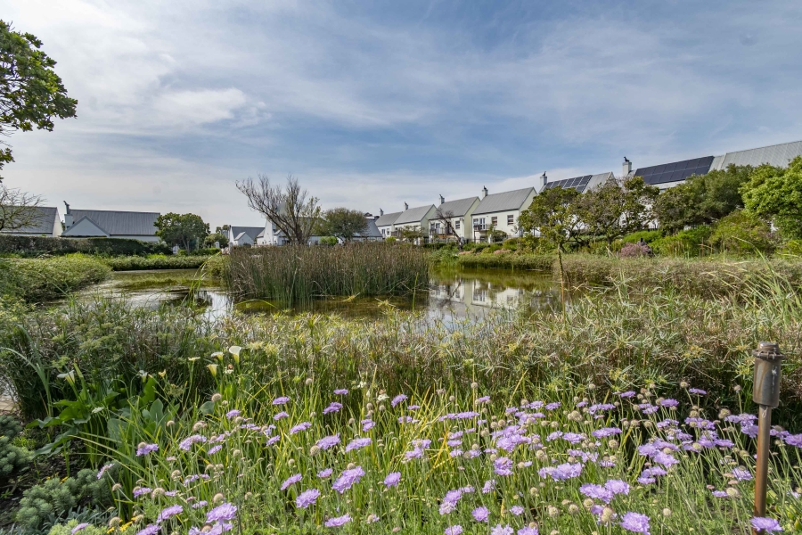2 Bedroom Property for Sale in Royal Ascot Western Cape